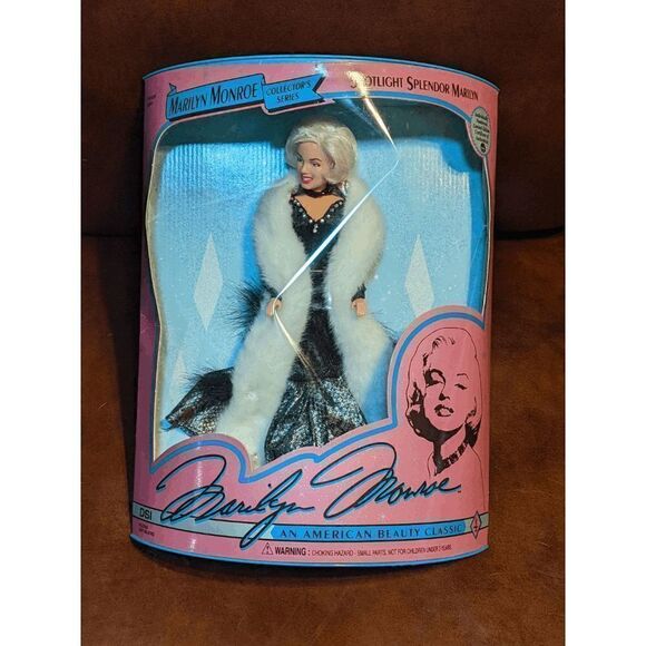 Marilyn Monroe Spotlight Splendor 1993 Collector's Series Doll #4 *NIB *COA * - Picture 1 of 5